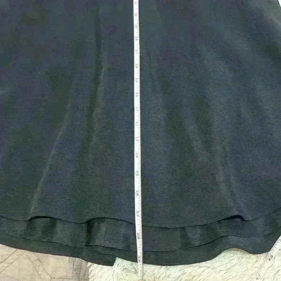 NWT Bloomingdale’s YL by Yair black cocktail dress sleeveless silk size 8 work - Picture 2 of 11